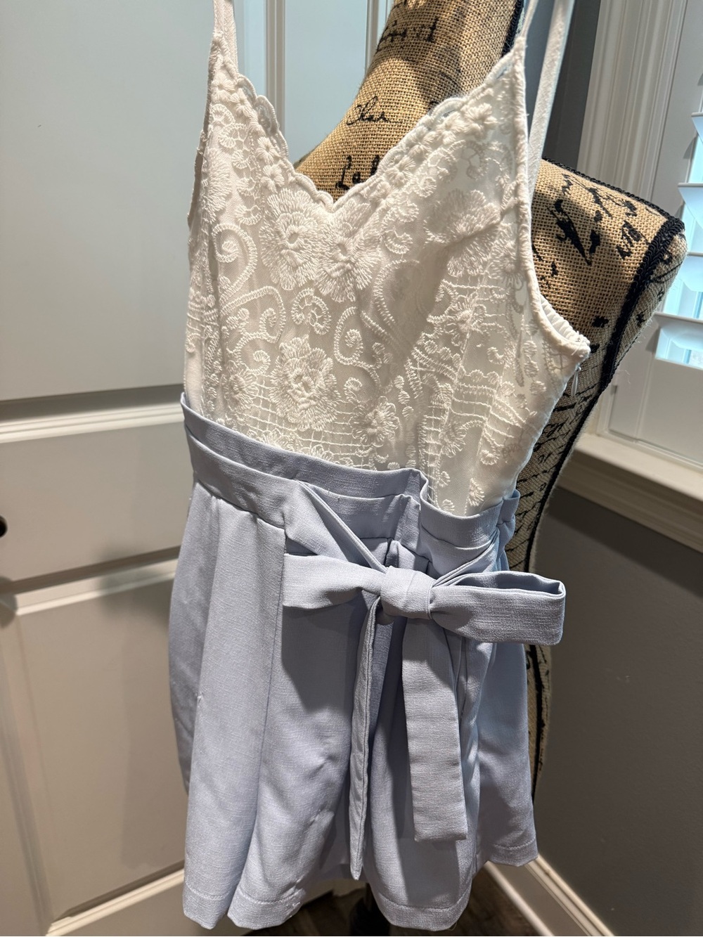 the clothing company White Lace Bodice Light Blue Tie-Waist Romper w/Pockets - Picture 2 of 6